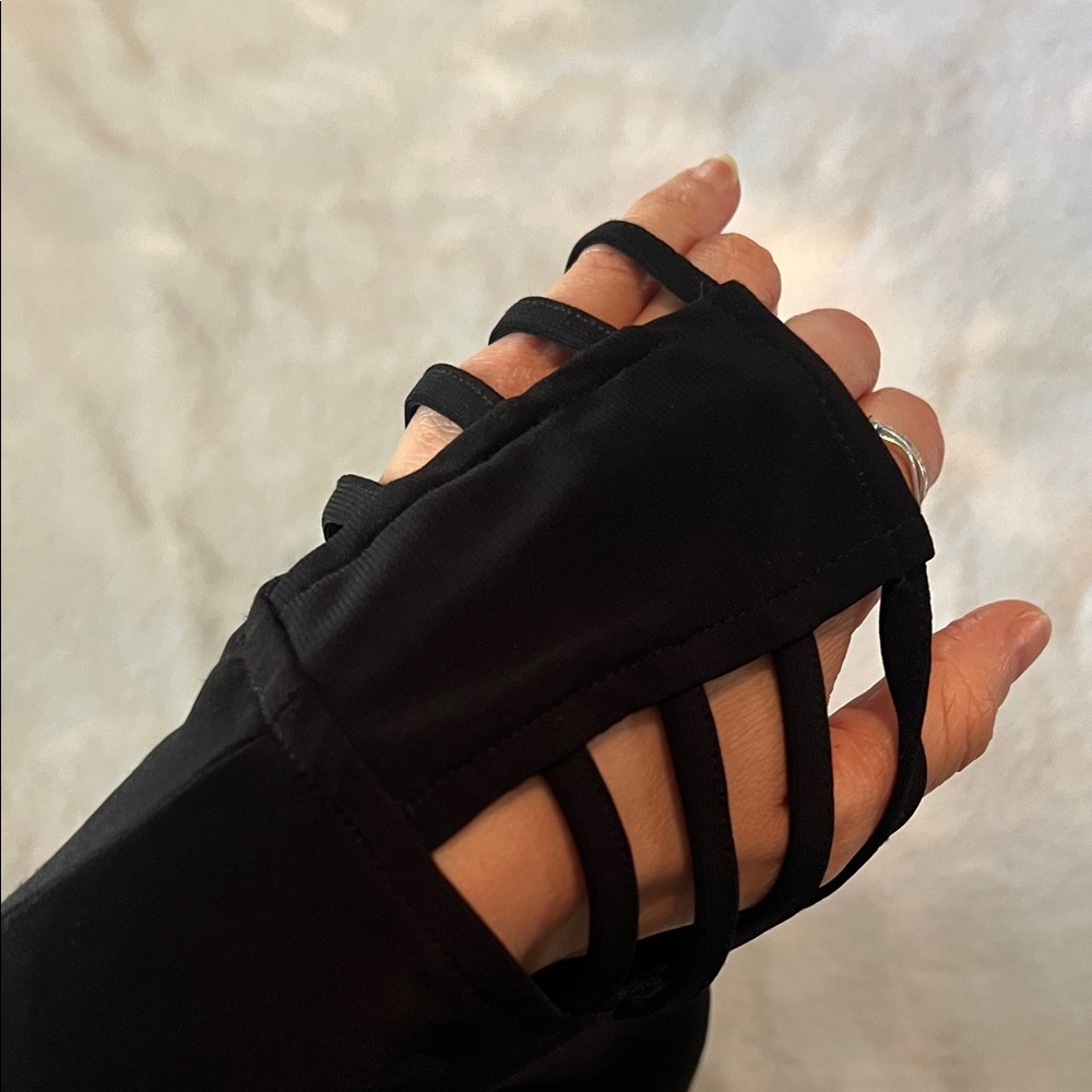 Nine West Black Blouse with Cut-Out Sleeves - Picture 4 of 7